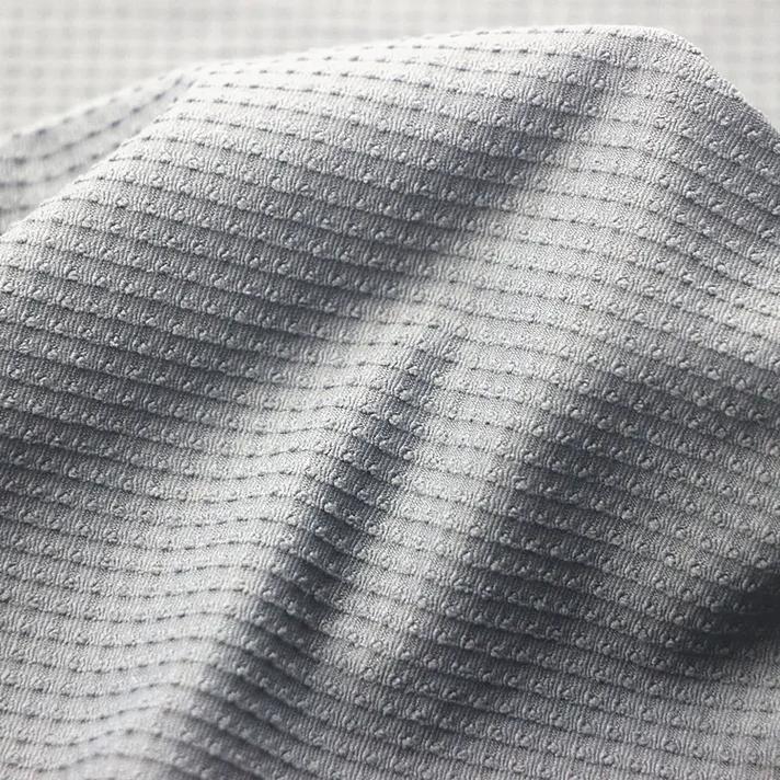 创新面料科技 尼龙双面提花布的多元性能与应用解析